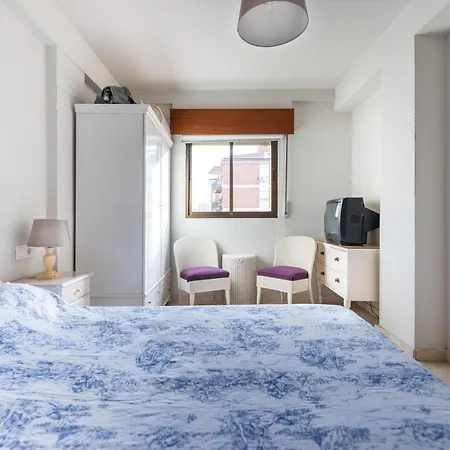 Centre * فوينخيرولا